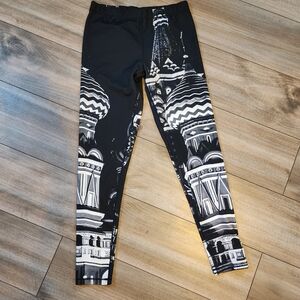 Threads for Thought Pattern Legging M